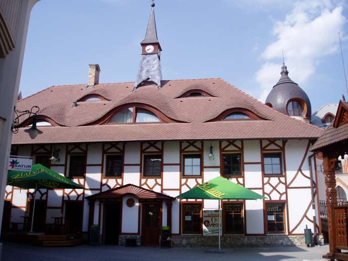Komárom (Komárno), Európa udvar 4.kép.jpg Komárom (Komárno), Európa udvar 4.kép.jpg